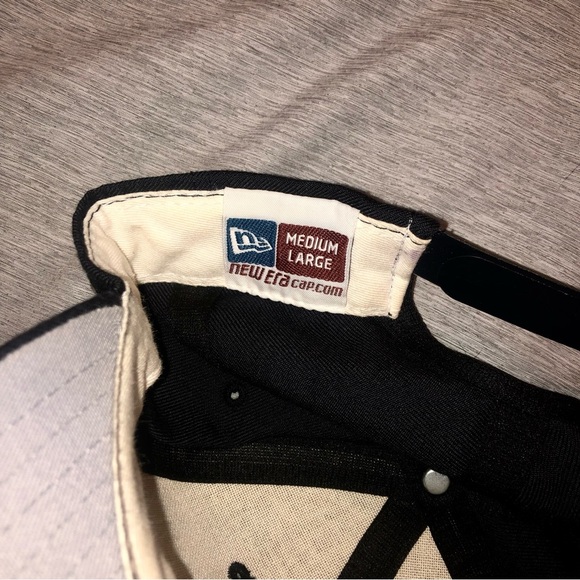 Toronto maple leafs vintage new era SnapBack hat med/LRge - Picture 2 of 3